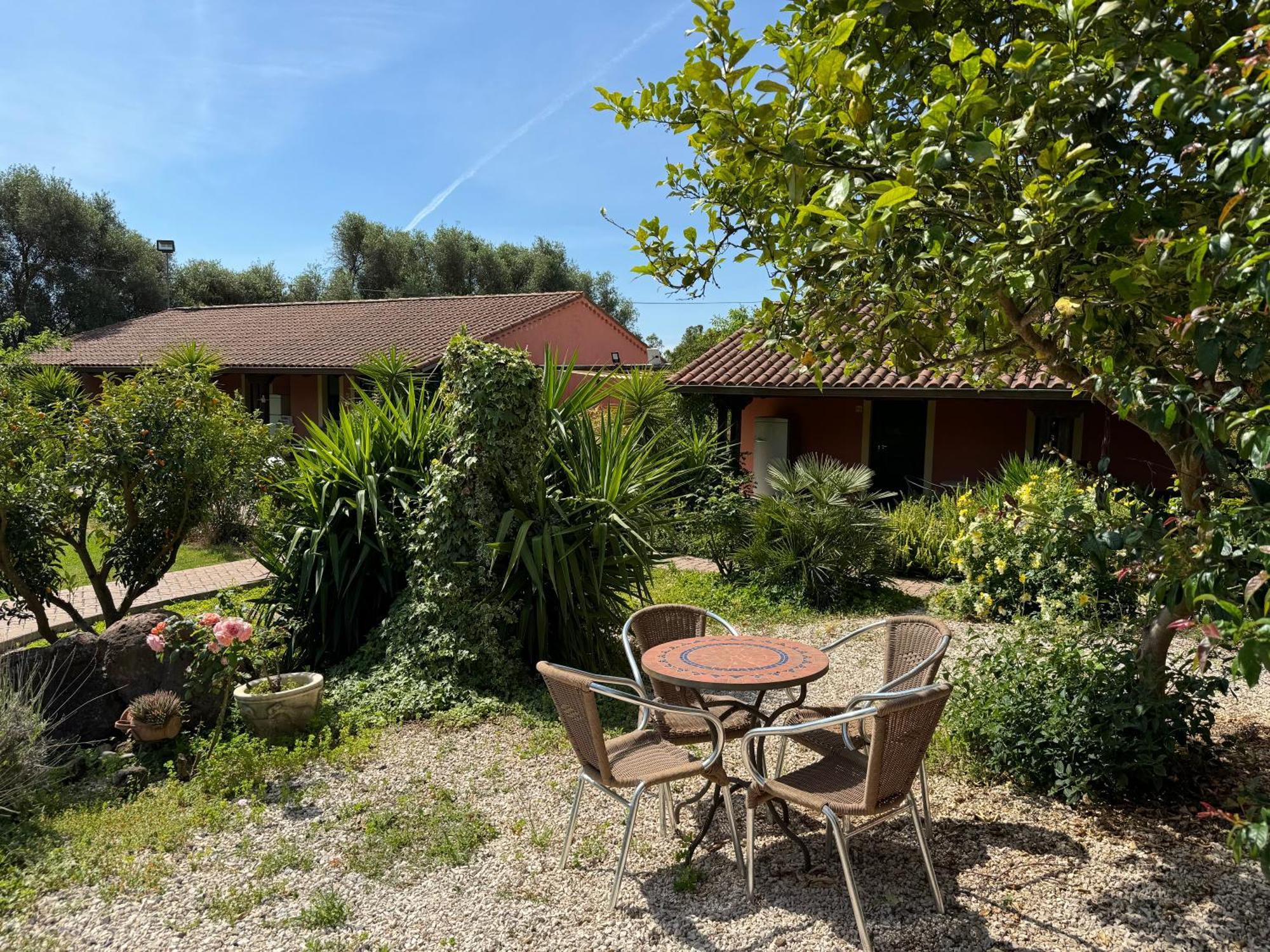 L'Orto Villa San Vero Milis Buitenkant foto